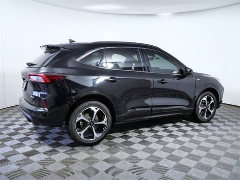 Certified 2023 Ford Escape ST-Line Select image 8