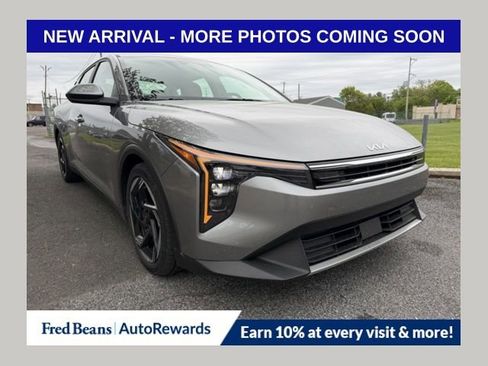 Used 2025 Kia K4 EX FWD image 1