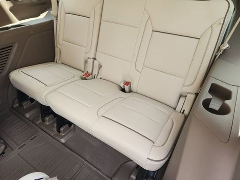Used 2023 GMC Yukon Denali w/ LPO, Floor Liner Package AWD/4WD image 31