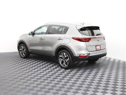 Used 2021 Kia Sportage EX AWD/4WD image 6