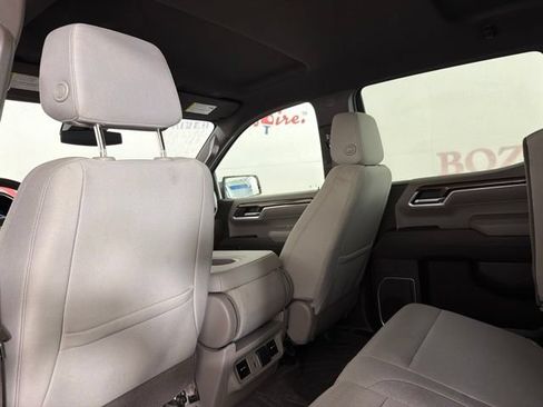 Used 2022 Chevrolet Silverado 1500 LT w/ Protection Package RWD image 14