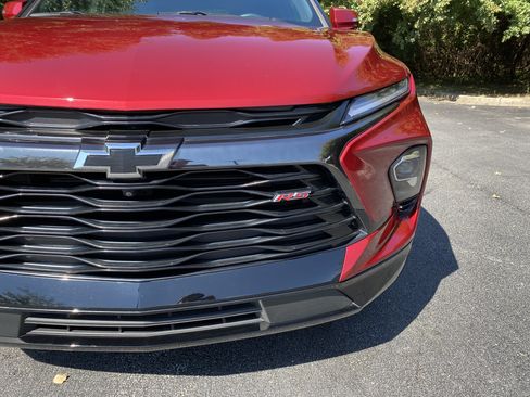 Used 2025 Chevrolet Blazer RS w/ Driver Confidence II Package AWD/4WD image 14