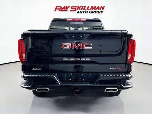 Used 2025 GMC Sierra 1500 AT4 w/ AT4 Premium Package image 6
