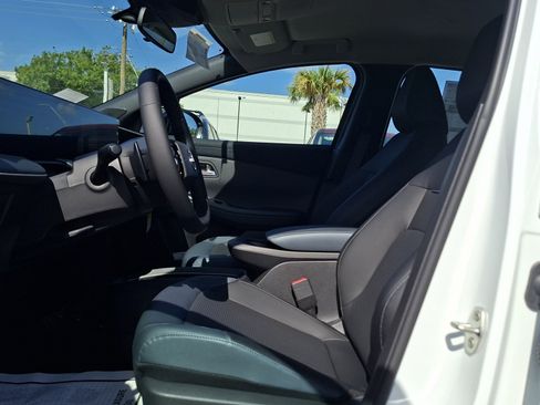 New 2026 Nissan Leaf SV+ FWD image 6