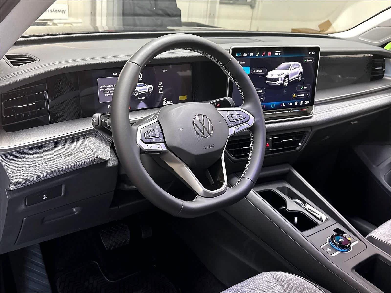 New 2026 Volkswagen Tiguan S FWD image 7