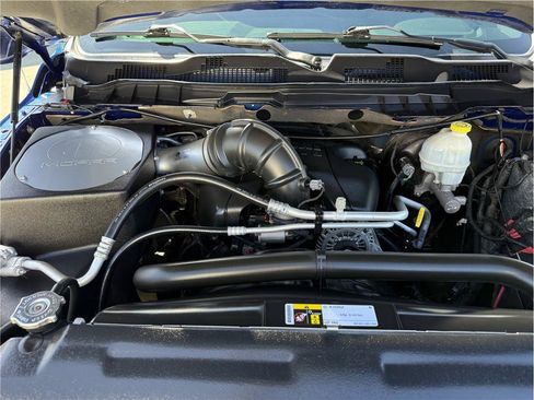 Used 2015 RAM 1500 Express AWD/4WD image 33