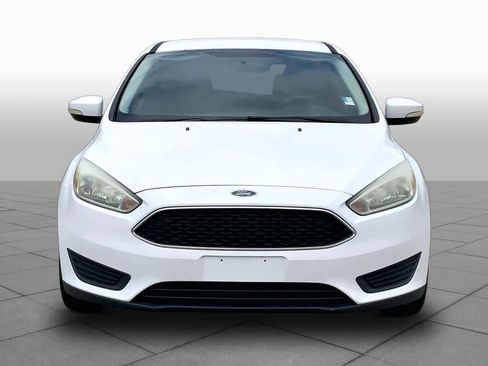Used 2015 Ford Focus SE image 3