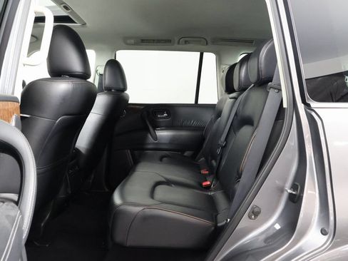 Used 2018 Nissan Armada SL w/ Moonroof Package RWD image 11