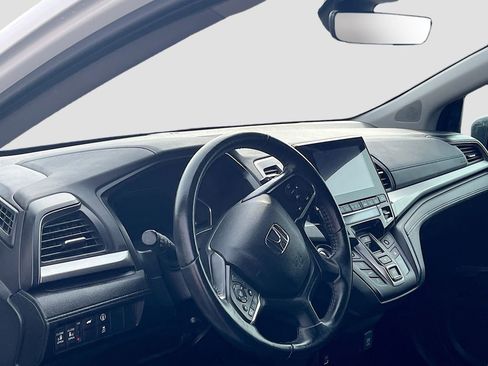 Used 2024 Honda Odyssey EX-L image 9