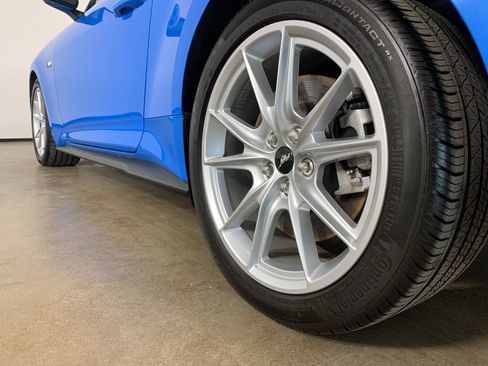 Used 2025 Ford Mustang GT Premium image 15