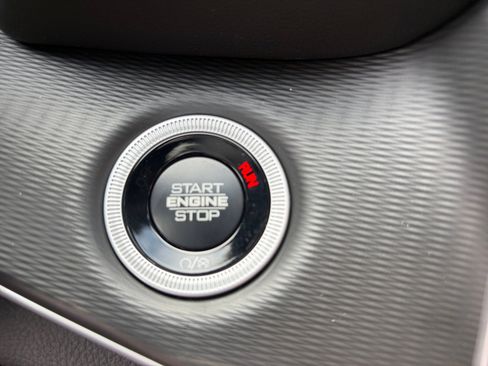 New 2026 Jeep Grand Cherokee Laredo AWD/4WD image 29