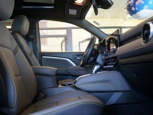 Used 2026 Chevrolet Colorado ZR2 w/ Technology Package image 54