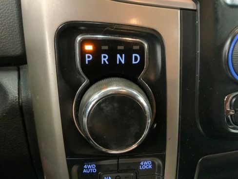 Used 2017 RAM 1500 Big Horn image 19