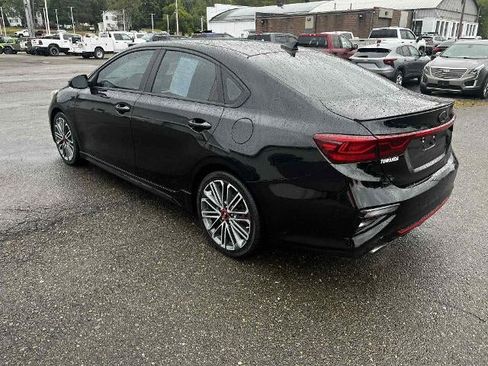 Used 2021 Kia Forte GT image 3