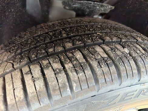 New 2026 Volkswagen Tiguan SEL R-Line image 31