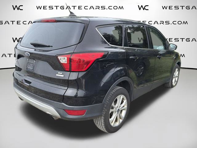 Used 2019 Ford Escape SE FWD image 5