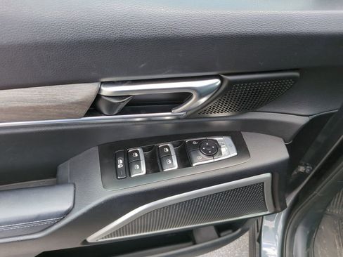 Used 2020 Kia Telluride EX w/ EX Premium Package FWD image 17