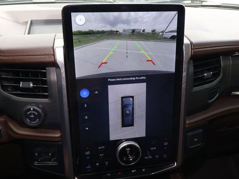 Used 2024 Ford Expedition King Ranch RWD image 34