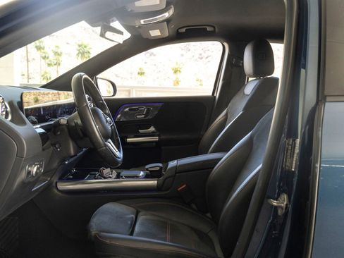 Used 2021 Mercedes-Benz GLA 250 image 14