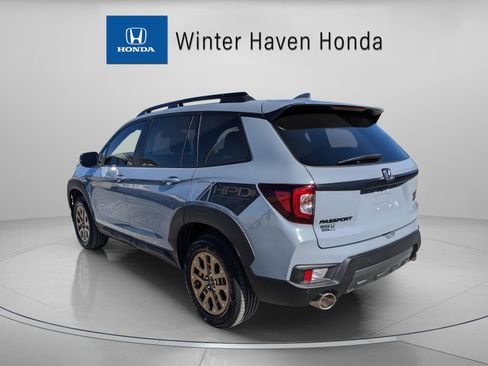 Used 2023 Honda Passport TrailSport image 6