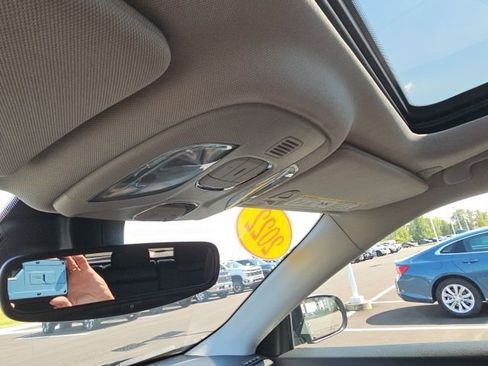 Used 2022 Jeep Compass Limited w/ Sun and Sound Group image 49