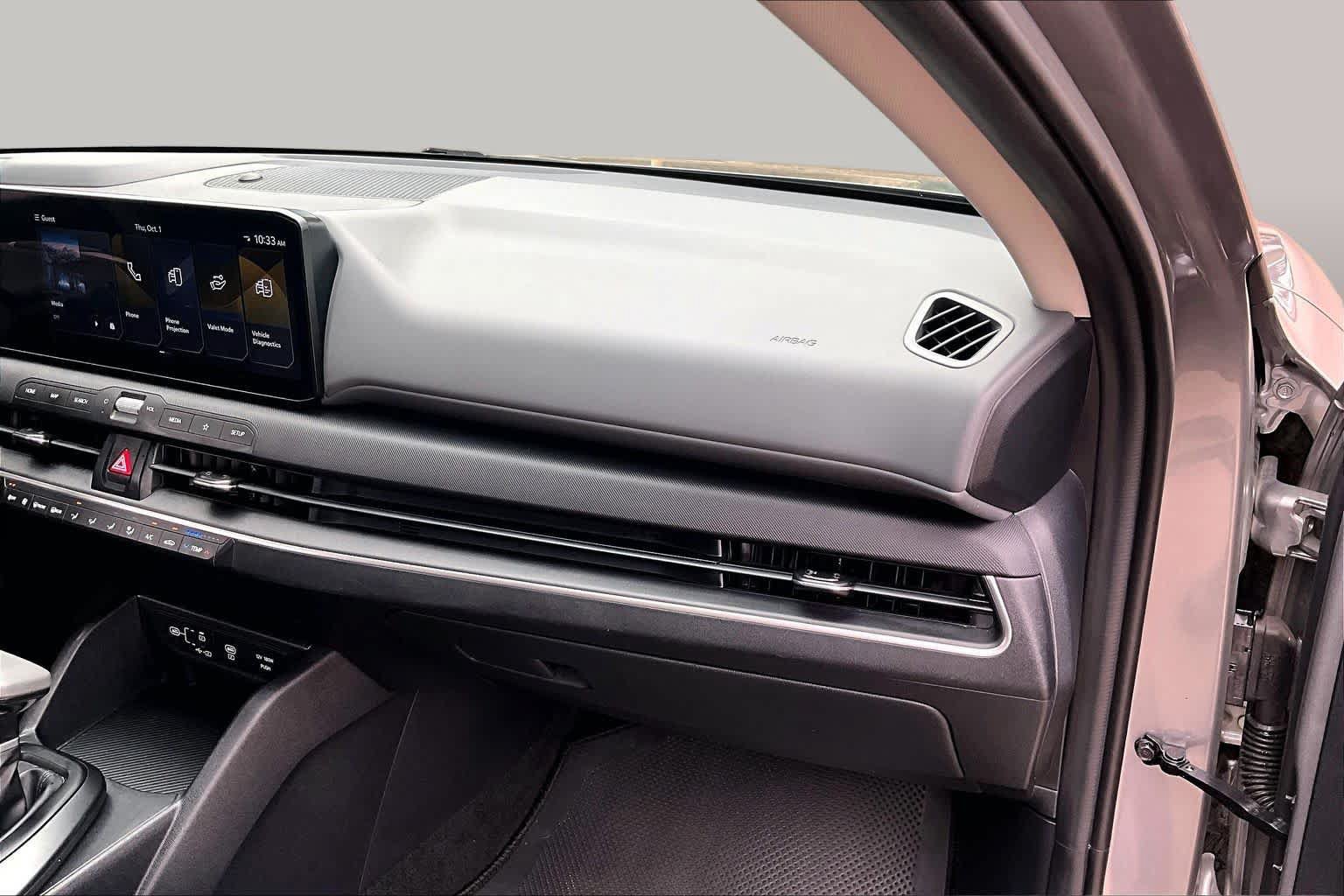 Used 2025 Kia K4 FWD image 18