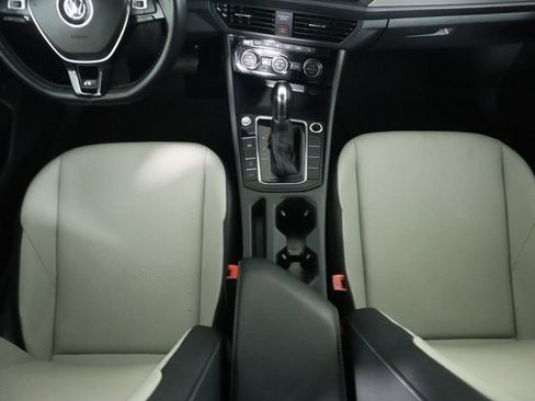 Used 2019 Volkswagen Jetta R-Line w/ R-Line Cold Weather Package image 16