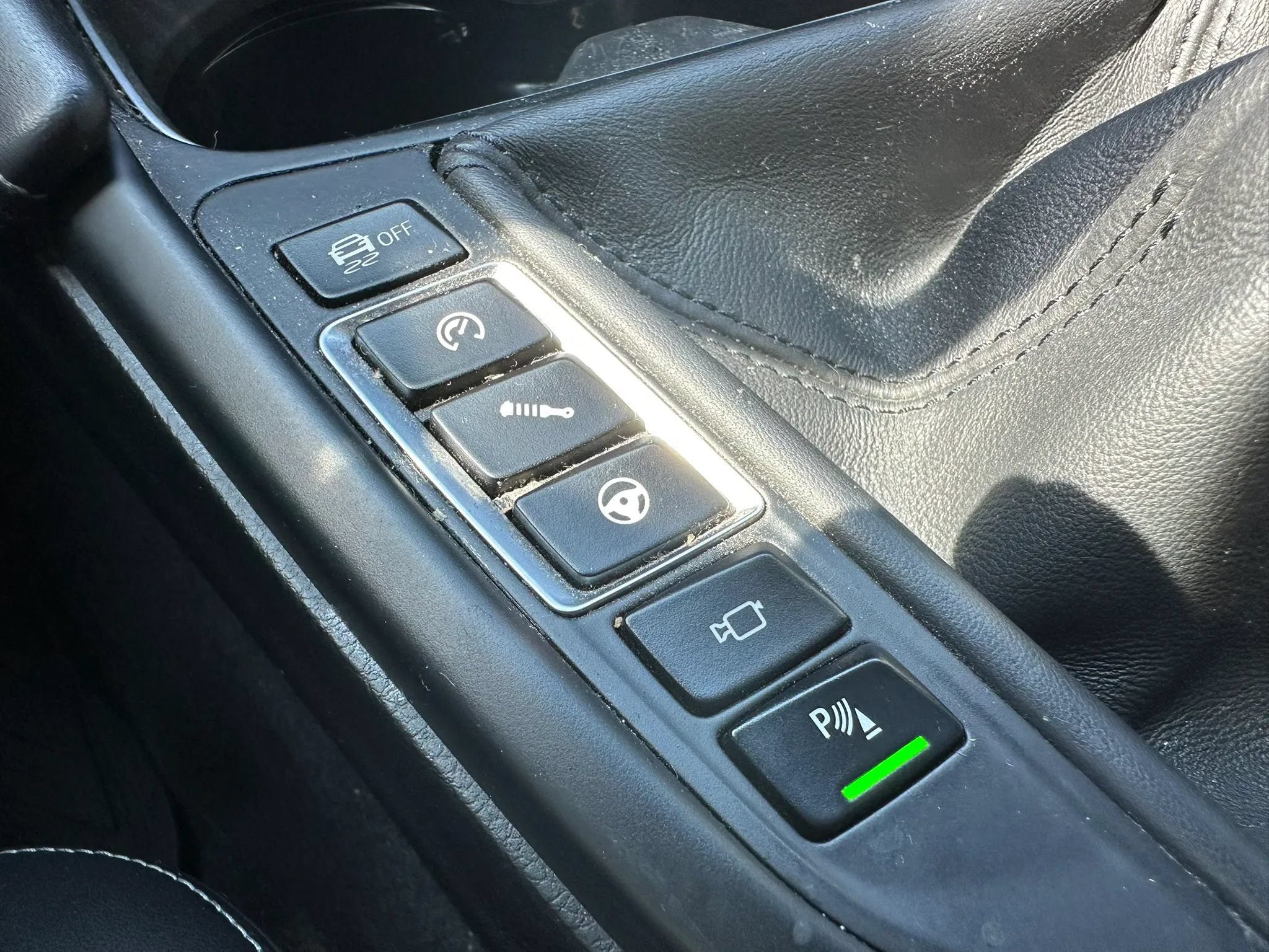 Used 2017 BMW M3 RWD image 43