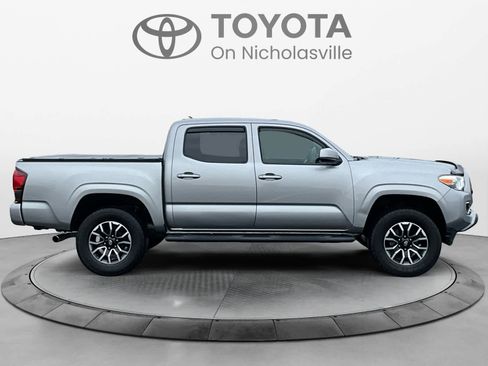 Used 2021 Toyota Tacoma SR image 7