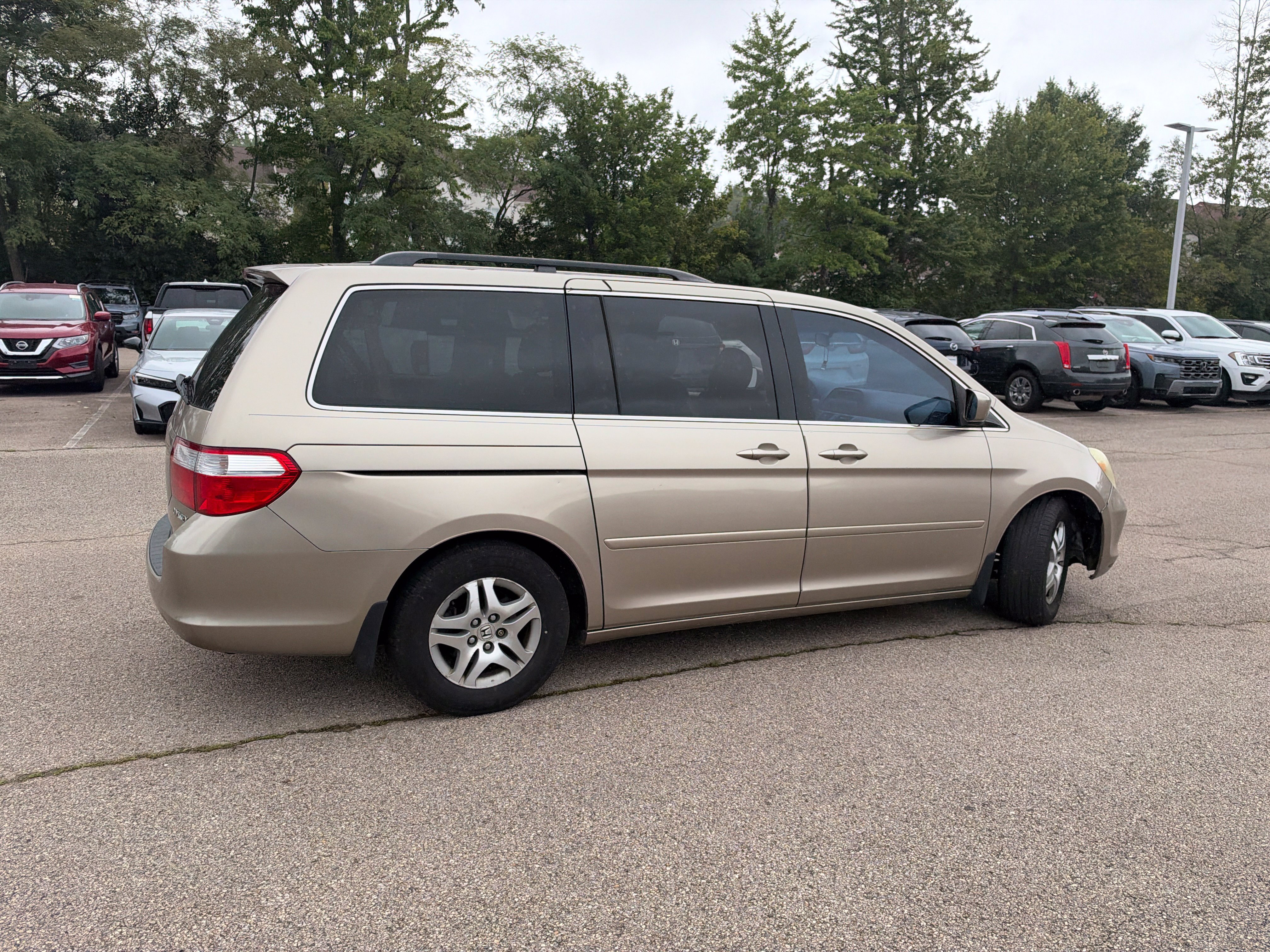 Used 2005 Honda Odyssey EX-L image 17