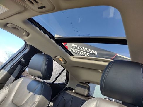 Used 2022 Buick Encore GX Essence w/ Advanced Technology Package image 11