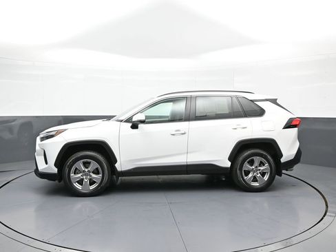 Certified 2023 Toyota RAV4 XLE w/ Convenience Package AWD/4WD image 9