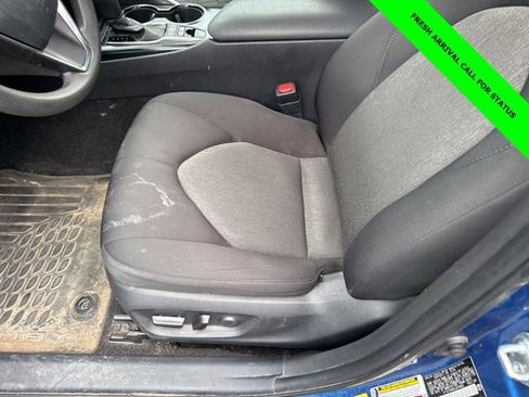 Used 2020 Toyota Camry LE FWD image 14