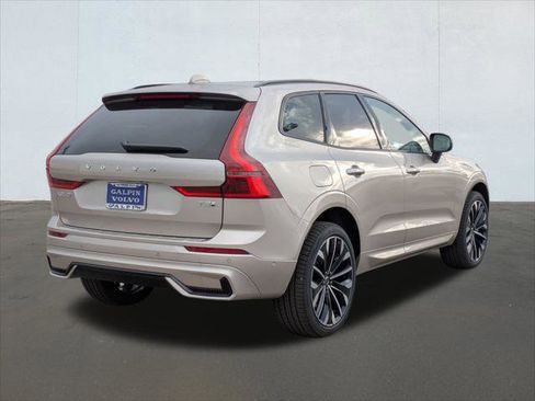 New 2026 Volvo XC60 T8 Ultra w/ Protection Package Premier image 2