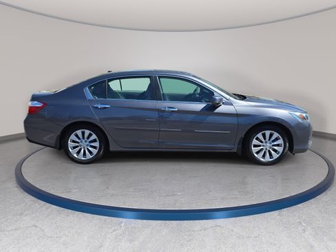 Used 2015 Honda Accord EX-L image 4