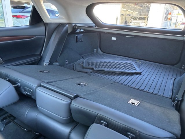 Used 2020 Lexus RX 350 AWD w/ Premium Package image 27