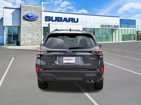 Certified 2025 Subaru Forester Touring AWD/4WD image 5