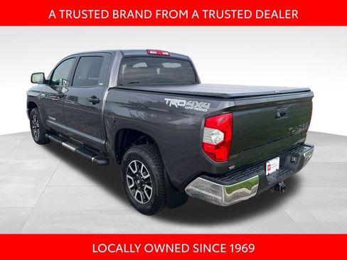 Certified 2018 Toyota Tundra SR5 w/ TRD Off Road Package AWD/4WD image 4