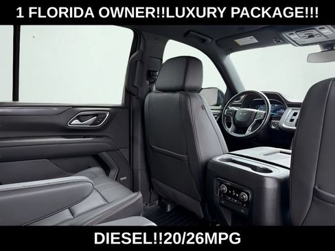 Used 2022 Chevrolet Tahoe RST w/ Luxury Package AWD/4WD image 27