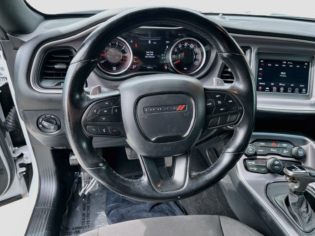 Used 2022 Dodge Challenger GT AWD/4WD image 11