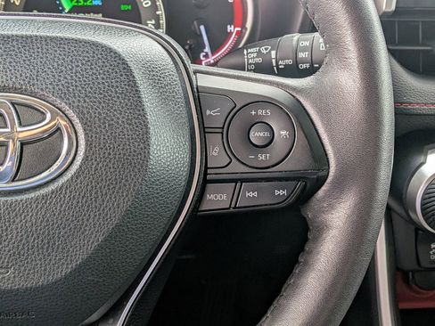 Certified 2022 Toyota RAV4 TRD Off-Road image 16