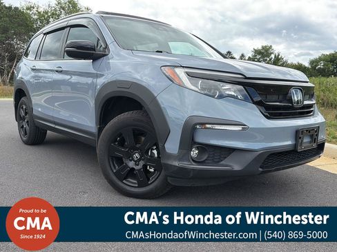 Used 2022 Honda Pilot TrailSport image 1