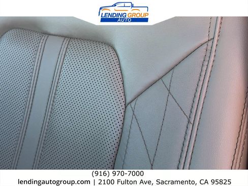 Used 2019 Ford Expedition Platinum AWD/4WD image 24