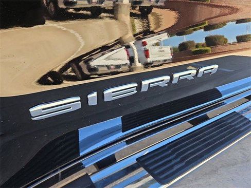 New 2026 GMC Sierra 1500 SLT image 31