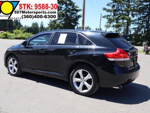 Used 2009 Toyota Venza FWD image 7