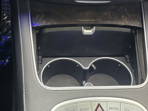 Used 2015 Mercedes-Benz S 550 4dr Sdn S 550 4MATIC w/ Sport Package image 38