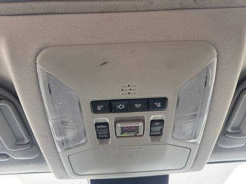 Used 2019 Toyota RAV4 XLE image 24