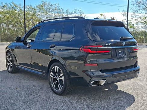 Used 2023 BMW X7 xDrive40i w/ Executive Package image 9