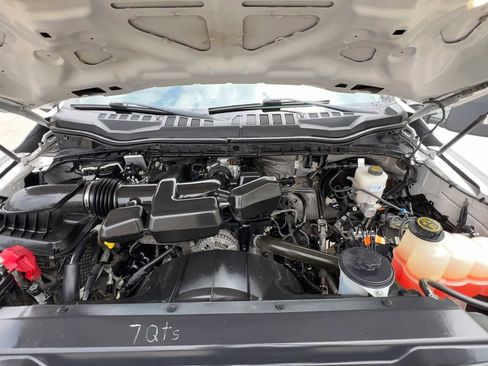 Used 2018 Ford F250 XL w/ Power Equipment Group AWD/4WD image 36