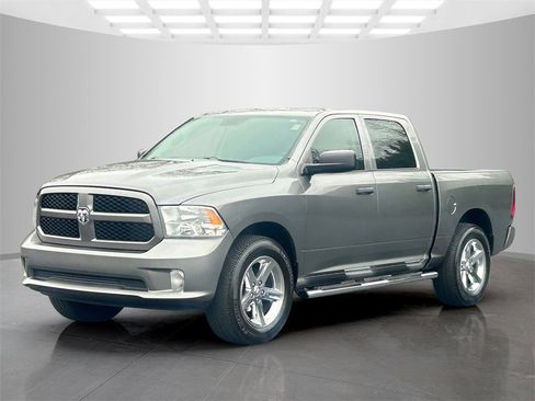 Used 2013 RAM 1500 Express image 3